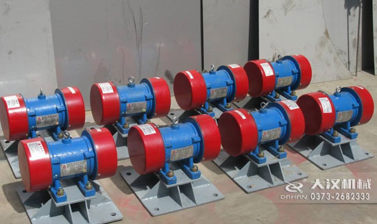 倉(cāng)壁振動(dòng)器