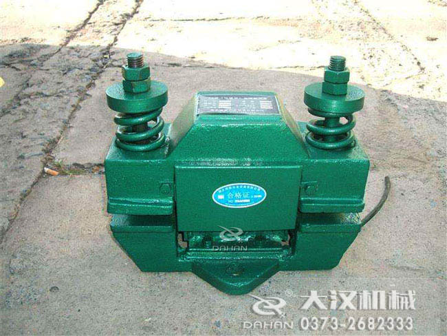 LZF-25倉壁振動器