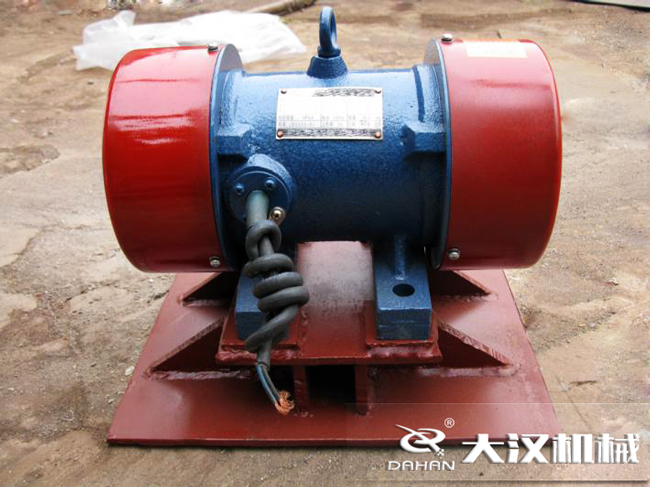 倉(cāng)壁振動(dòng)器